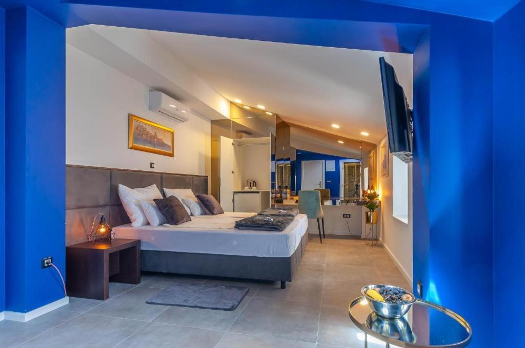 X Boutique Marinac Studio Apartments & Rooms Шибеник Екстер'єр фото