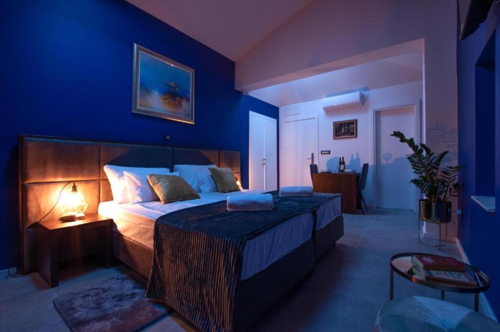 X Boutique Marinac Studio Apartments & Rooms Шибеник Екстер'єр фото